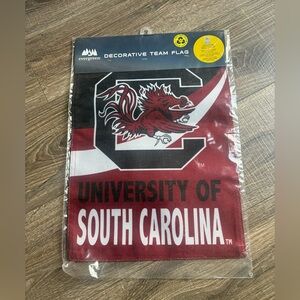 Evergreen University of South Carolina Decorative Team Flag - Garnet & Black